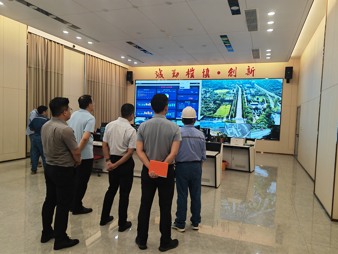 共踏新途！宇通純電礦卡正式交付亞東水泥